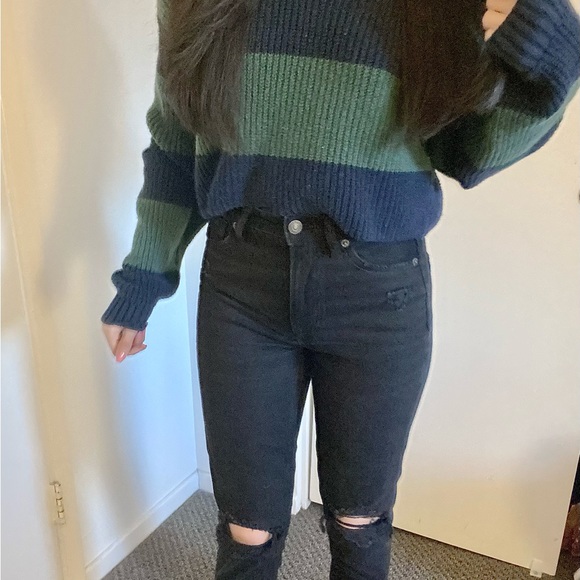 American Eagle Black Distressed Ripped Mom Jeans - Picture 2 of 7